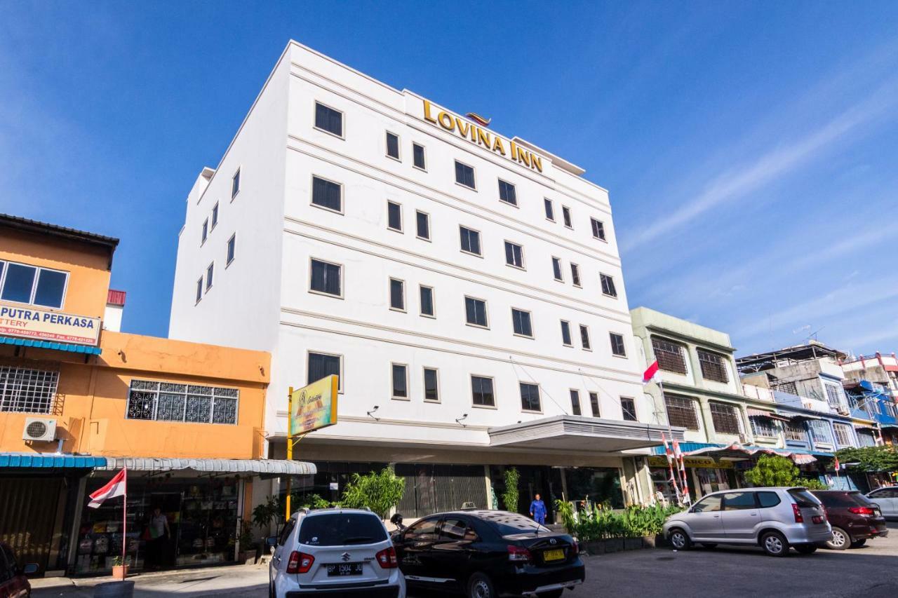 Lovina Inn - Nagoya Batam Buitenkant foto